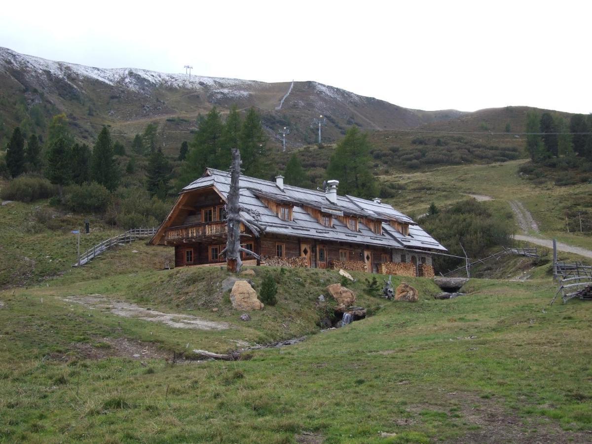 Auszeit Ferienhaus Fuer 6 Personen ,Mit Grosser Terrasse Und Panoramablick, Turracher Hoehe -A1 Haus 436 A Links- Turracher Hohe Exterior foto